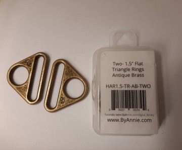 1,5 inch Flat Triangle Rings Antique Brass